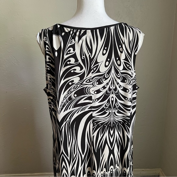 Taylor Sleeveless V Neck Twisted Waist Dress Plus Size 22W Black White - Picture 7 of 15